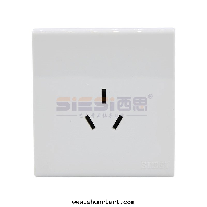 16A三(sān)极(jí)插座